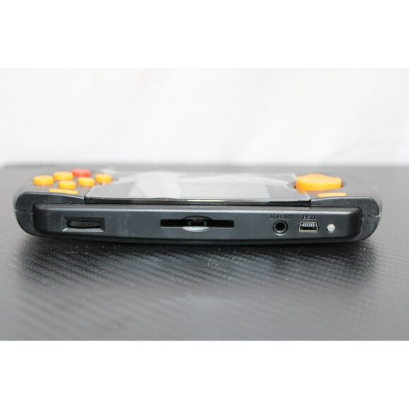 Atari Flashback Portable SD Card Slot 2.8" LCD Display 70 Built-in Games - Picture 6 of 9